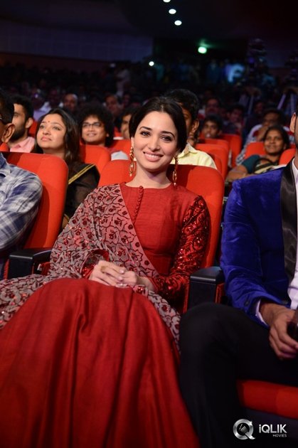 Tamannaah-at-Speedunnodu-Movie-Audio-Launch